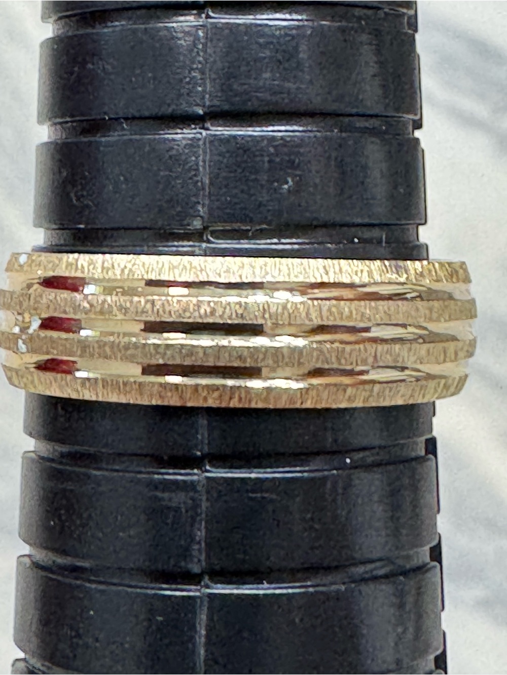 Men’s Size 10 Brass Gold Tone Textured we Band Ring Vintage Statement Jewelry - Picture 3 of 10